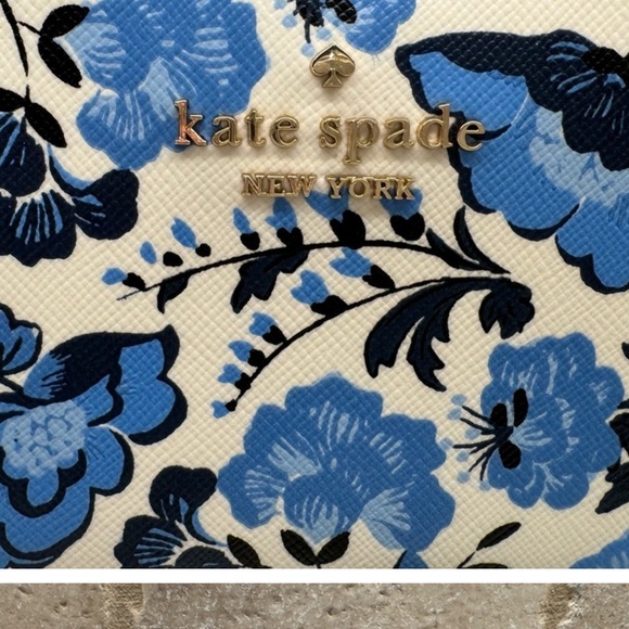 💙🩵Brand New Kate Spade Madison Vase Floral Large Slim Bifold Wallet🩵💙 - Picture 9 of 12